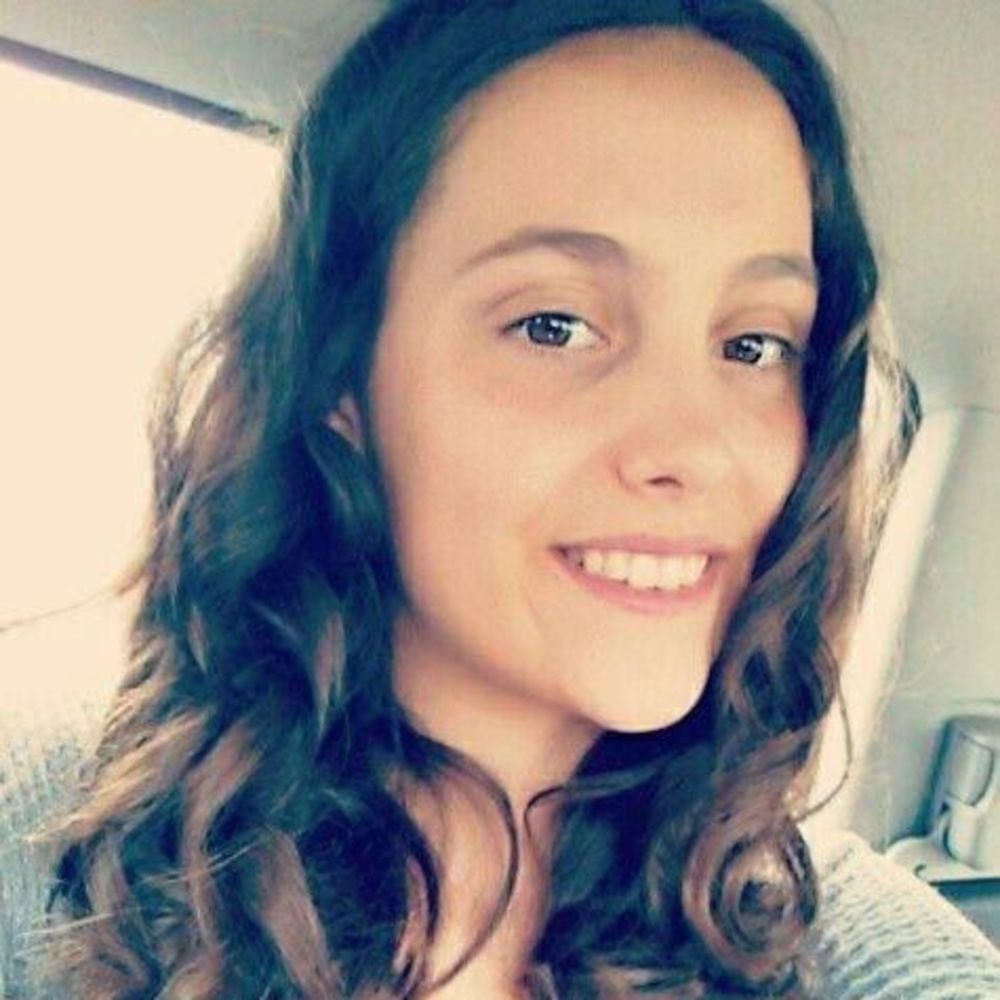 Meet your Posher, Indira